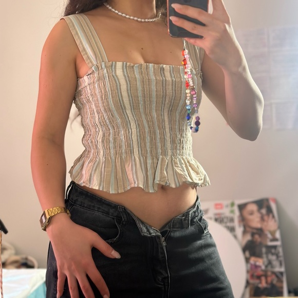 [warning] SUPER CUTE crop top 😮‍💨😍 - Picture 4 of 8